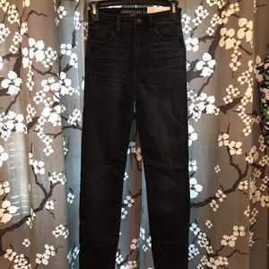American Eagle Highest Rise Skinny Jegging